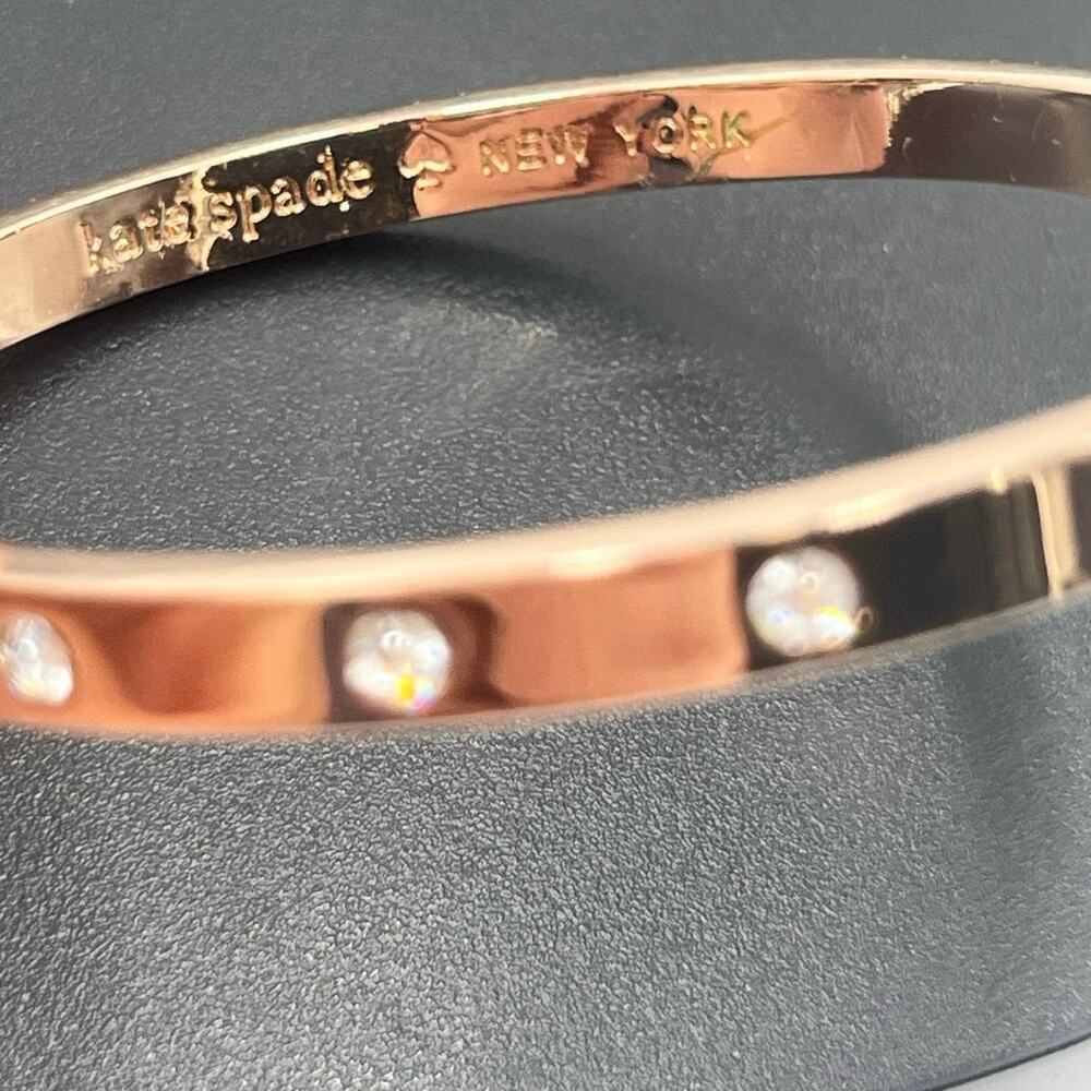Kate Spade‎ NY Set in Stone Metal  Crystal Hinged Bangle Bracelet - Picture 6 of 14